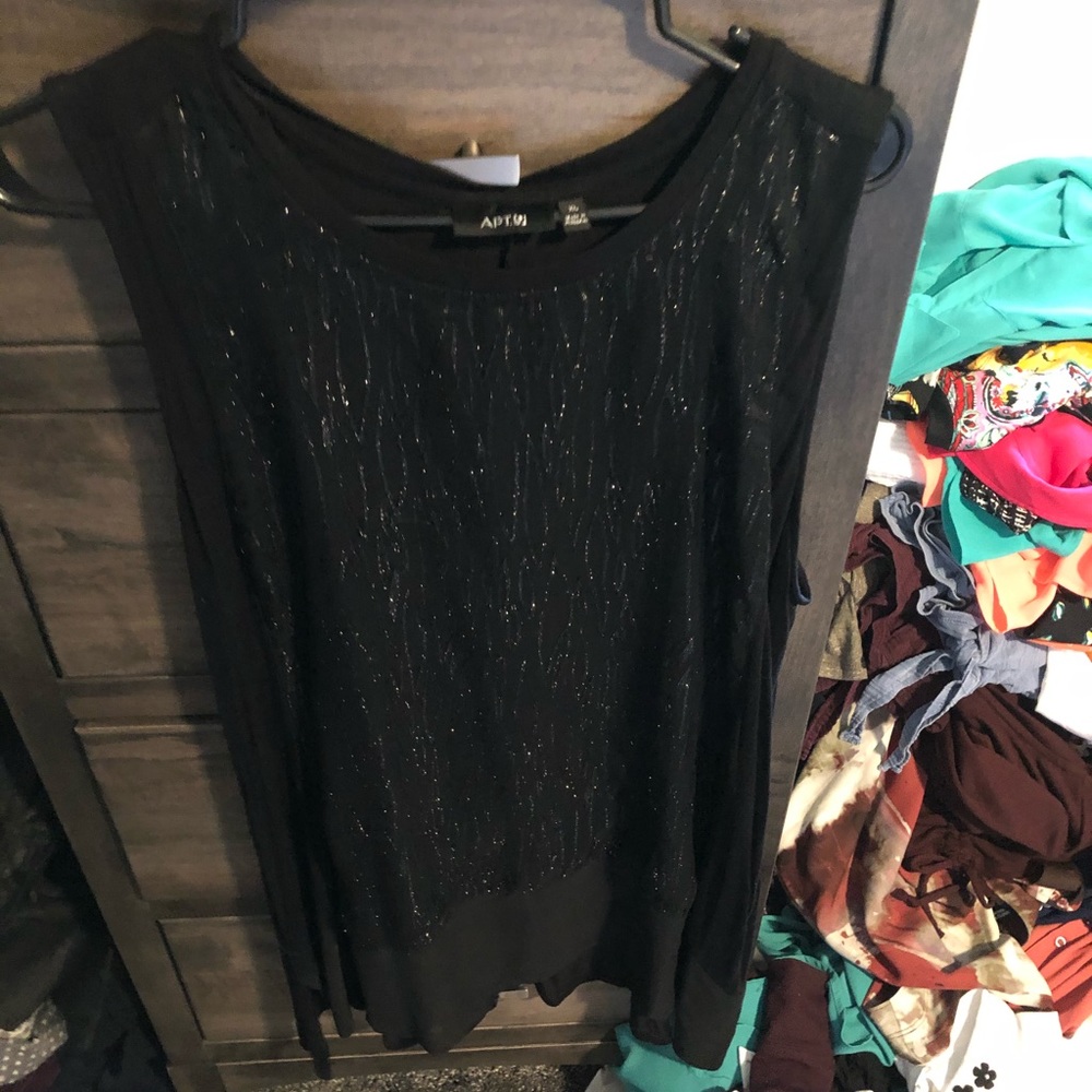 13 or 3/30 Apt 9 black tunic- sleeveless sequin XL